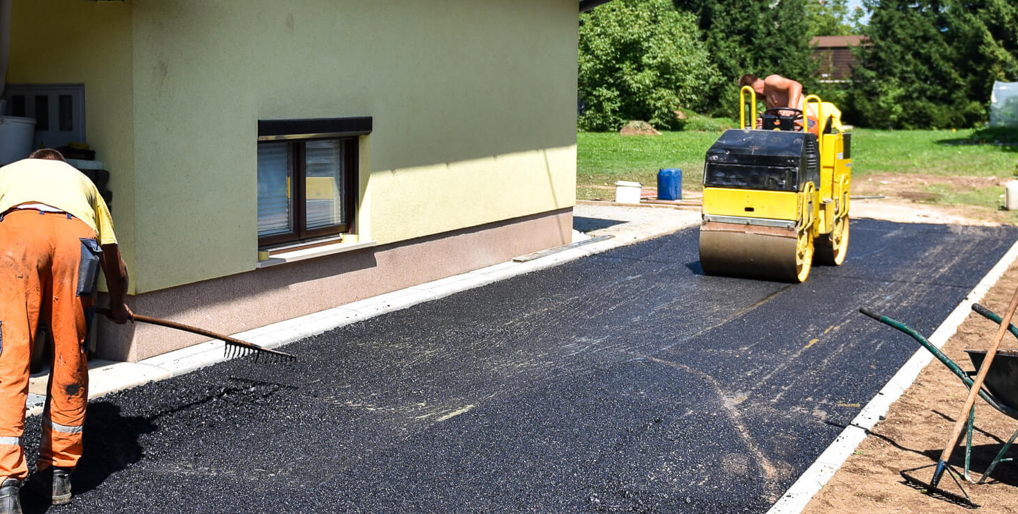 asphalt paving